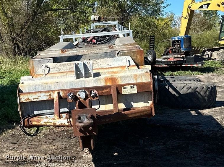 image for item MQ9496 2013 JWB 4YSM36X80  stacking conveyor