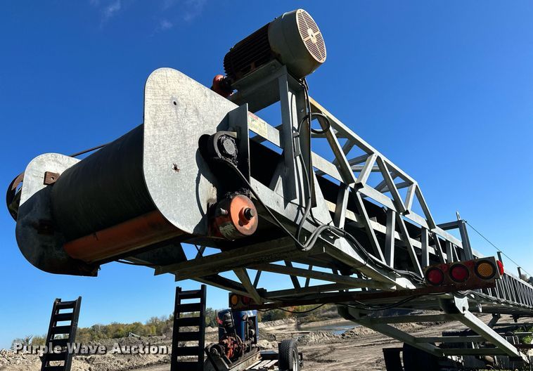 image for item MQ9496 2013 JWB 4YSM36X80  stacking conveyor