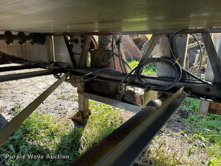 image for item MQ9496 2013 JWB 4YSM36X80  stacking conveyor