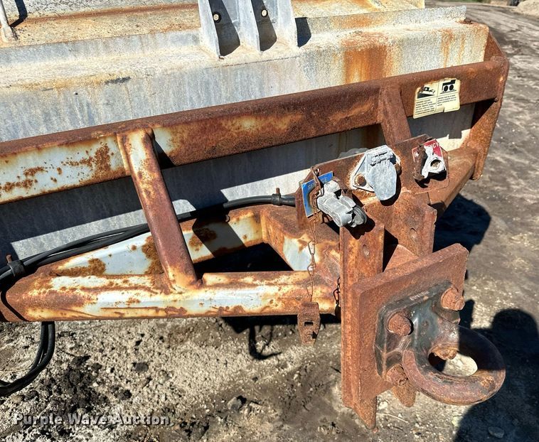 image for item MQ9496 2013 JWB 4YSM36X80  stacking conveyor