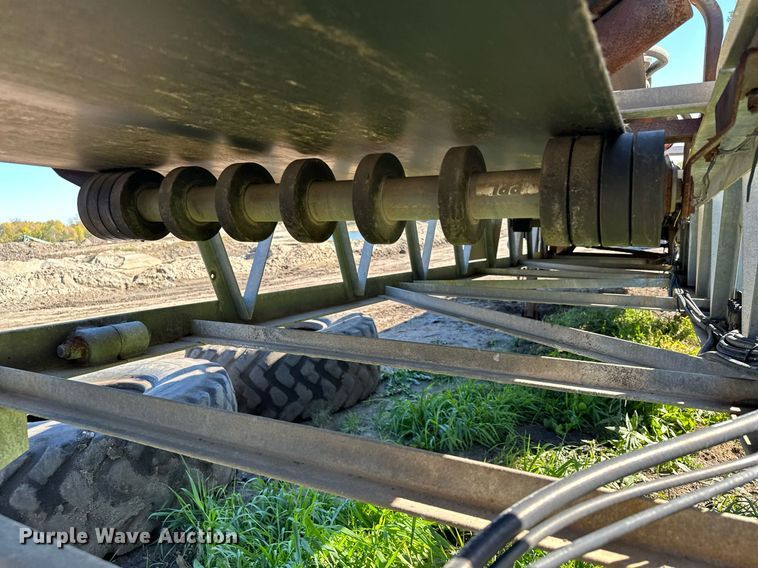 image for item MQ9496 2013 JWB 4YSM36X80  stacking conveyor