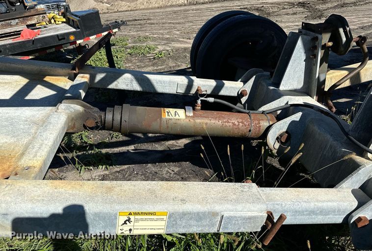 image for item MQ9496 2013 JWB 4YSM36X80  stacking conveyor