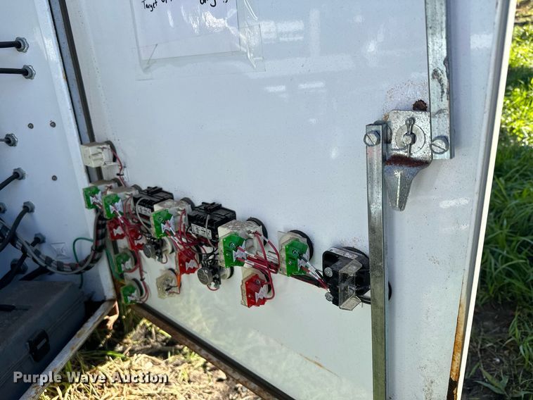 image for item MQ9496 2013 JWB 4YSM36X80  stacking conveyor