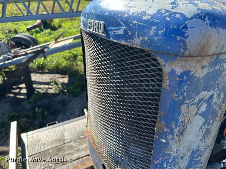 image for item MQ9497 Ford  power unit