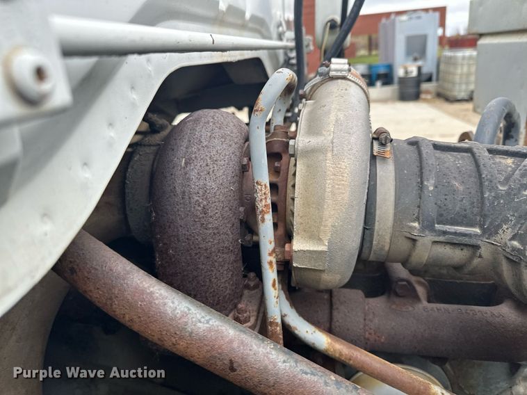 image for item MQ9510 1986  Ford CF6000  flatbed truck