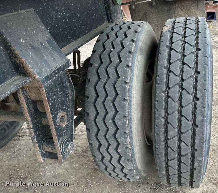 image for item MQ9511 1986 Lode Master GT 13  end dump pup trailer