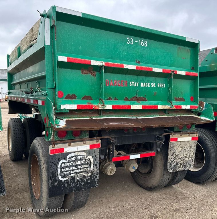 image for item MQ9512 1986 Lode Master G13  end dump pup trailer