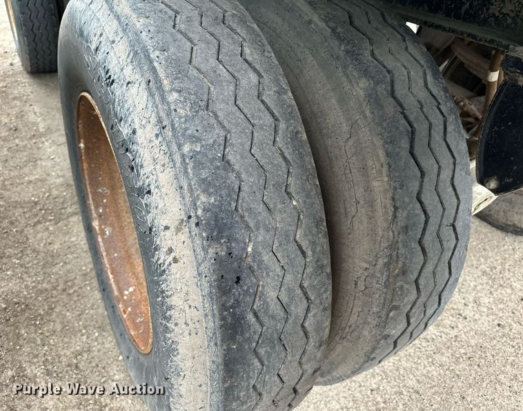 image for item MQ9512 1986 Lode Master G13  end dump pup trailer