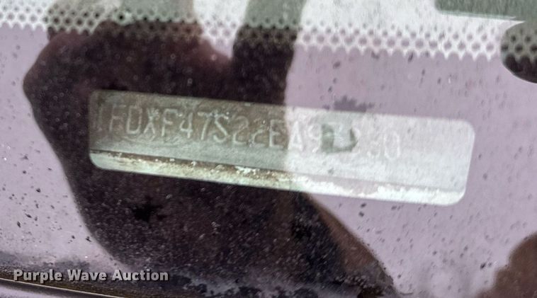 image for item MQ9524 2002 Ford F450 Super Duty  bucket truck