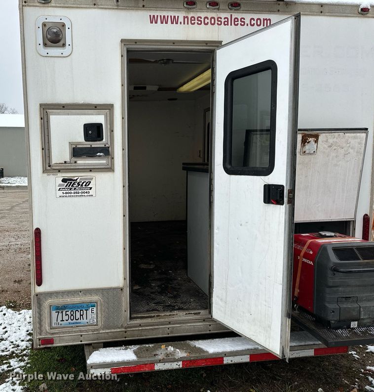 image for item MQ9527 2012 InTech  fiber optic trailer