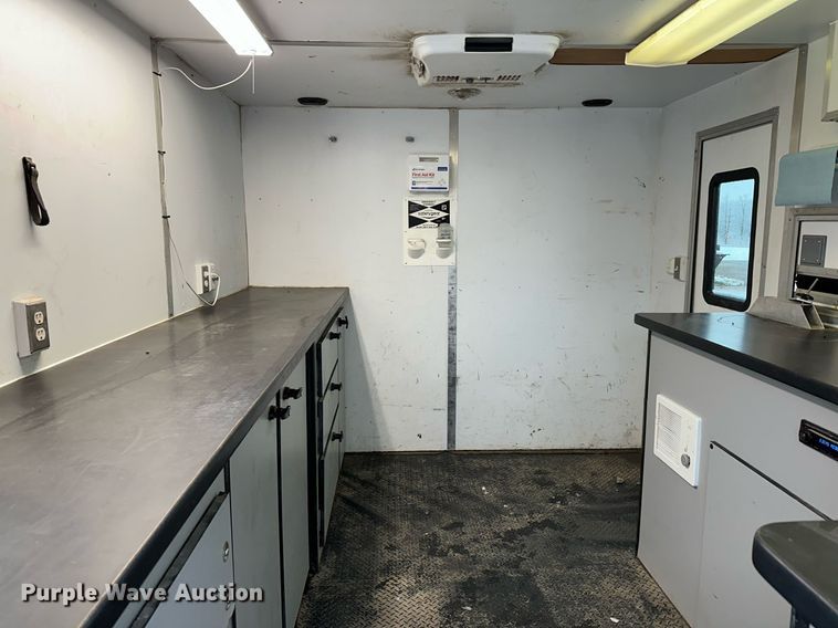 image for item MQ9527 2012 InTech  fiber optic trailer