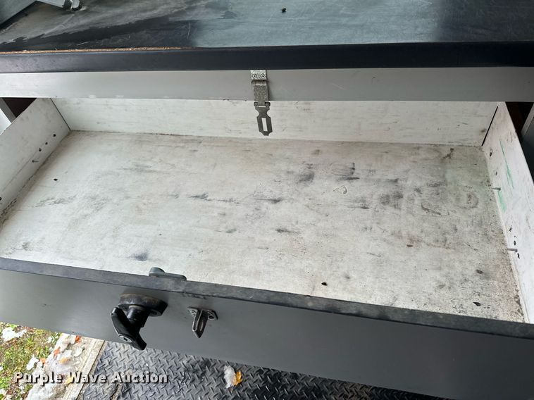 image for item MQ9527 2012 InTech  fiber optic trailer