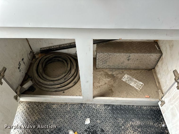 image for item MQ9527 2012 InTech  fiber optic trailer