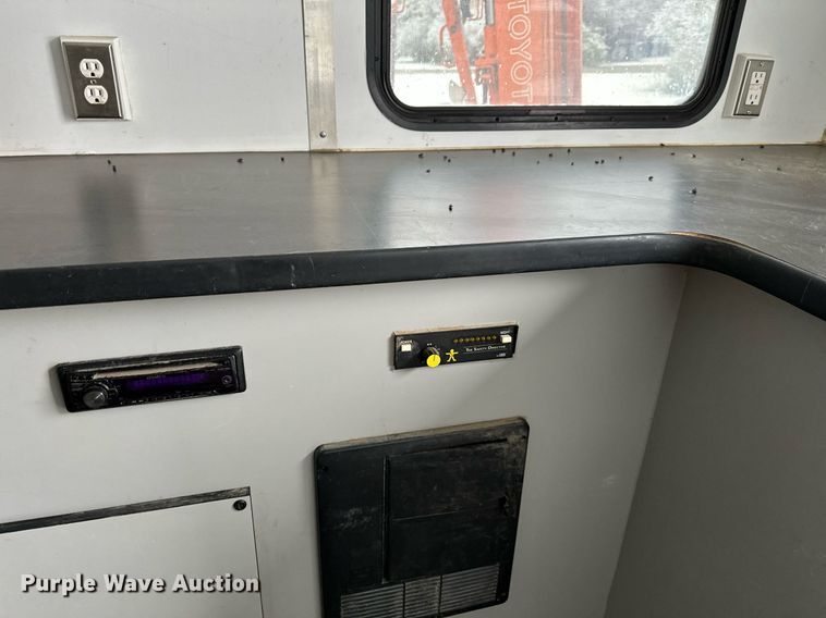 image for item MQ9527 2012 InTech  fiber optic trailer