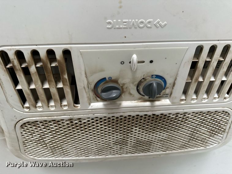 image for item MQ9527 2012 InTech  fiber optic trailer