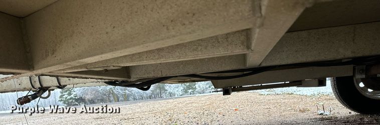 image for item MQ9527 2012 InTech  fiber optic trailer