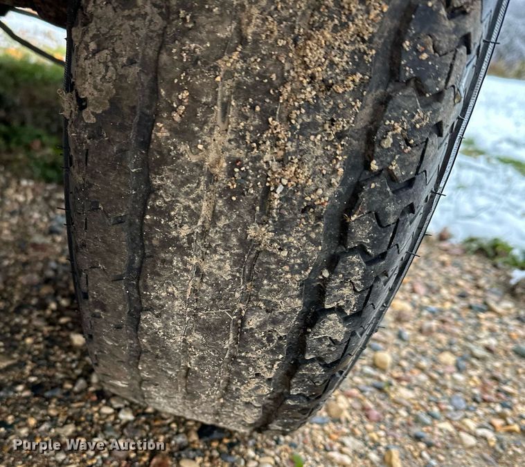 image for item MQ9527 2012 InTech  fiber optic trailer