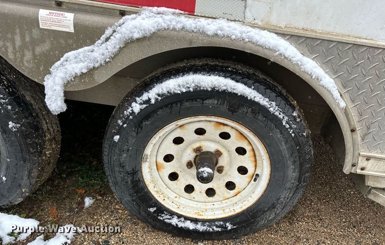 image for item MQ9527 2012 InTech  fiber optic trailer