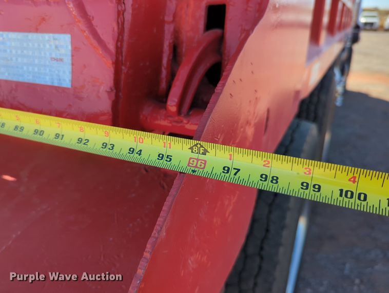 image for item MX9460 2005 Mack CV Granite  dump truck