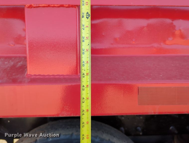 image for item MX9460 2005 Mack CV Granite  dump truck