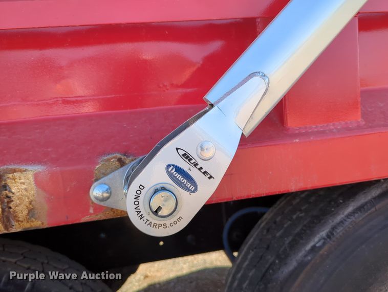 image for item MX9460 2005 Mack CV Granite  dump truck