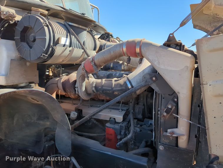 image for item MX9460 2005 Mack CV Granite  dump truck