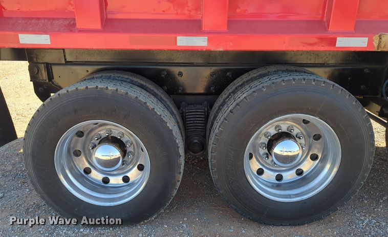 image for item MX9460 2005 Mack CV Granite  dump truck