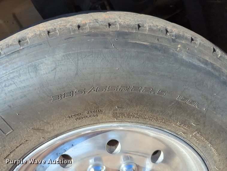 image for item MX9460 2005 Mack CV Granite  dump truck