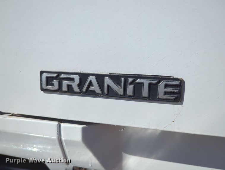 image for item MX9460 2005 Mack CV Granite  dump truck