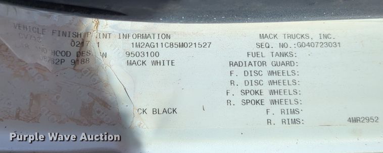 image for item MX9460 2005 Mack CV Granite  dump truck