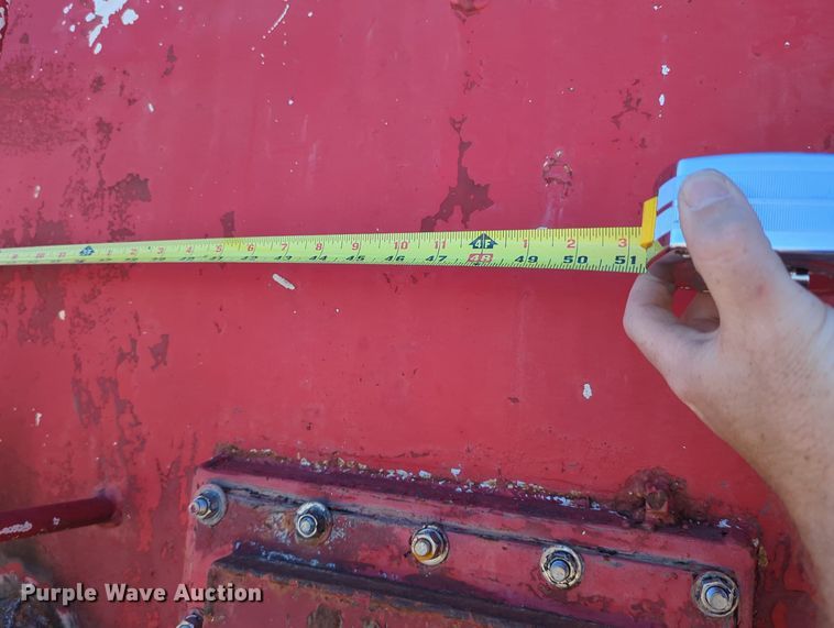 image for item MX9469 1990 Ford F700  water truck