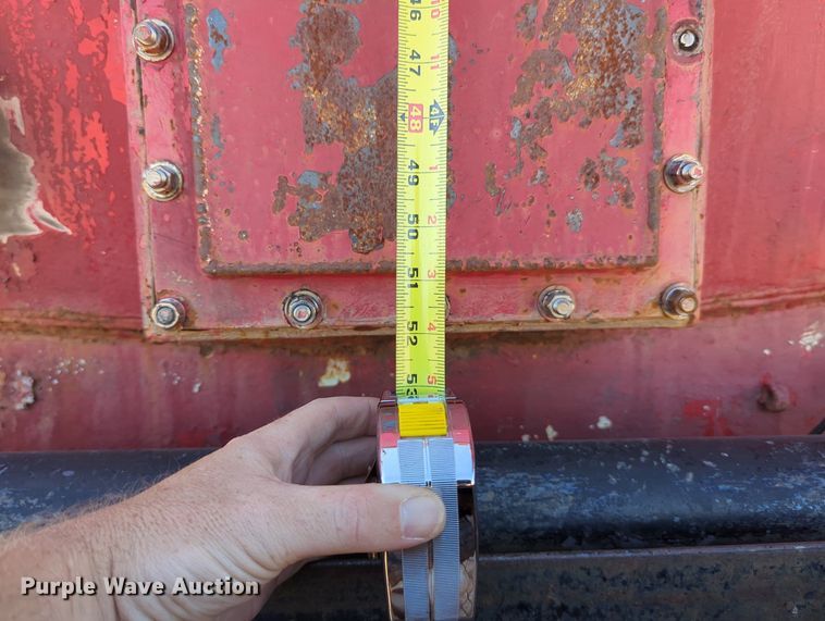 image for item MX9469 1990 Ford F700  water truck