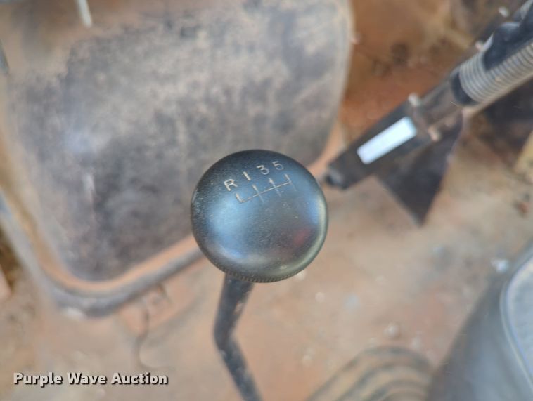 image for item MX9469 1990 Ford F700  water truck