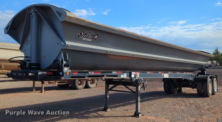 image for item MX9470 1999 Smithco  side dump trailer