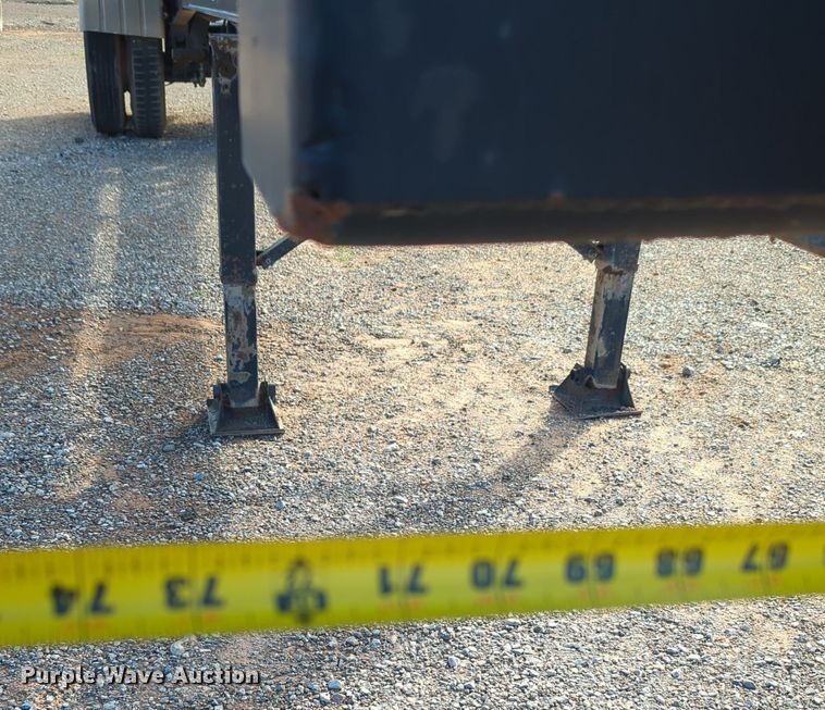 image for item MX9471 1999 Smithco  side dump trailer