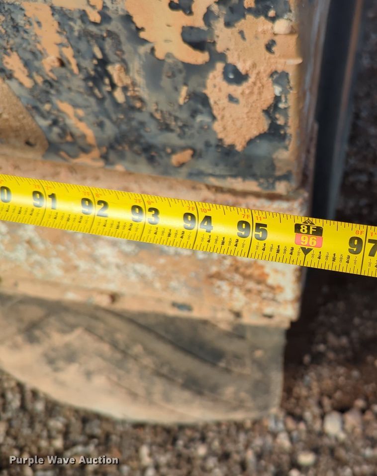 image for item MX9472 Fruehauf TAG-F2-ET  tank trailer