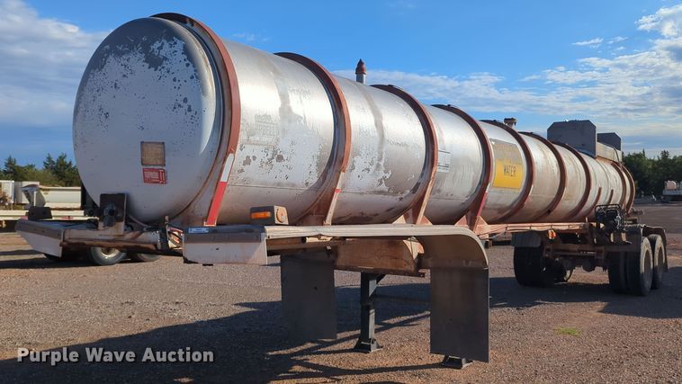 image for item MX9473 1978 Polar Mfg Co.  tank trailer