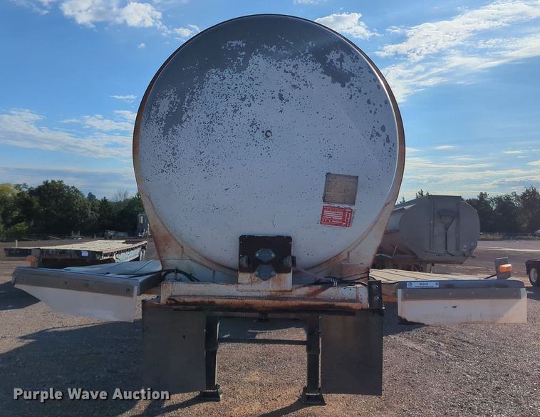 image for item MX9473 1978 Polar Mfg Co.  tank trailer