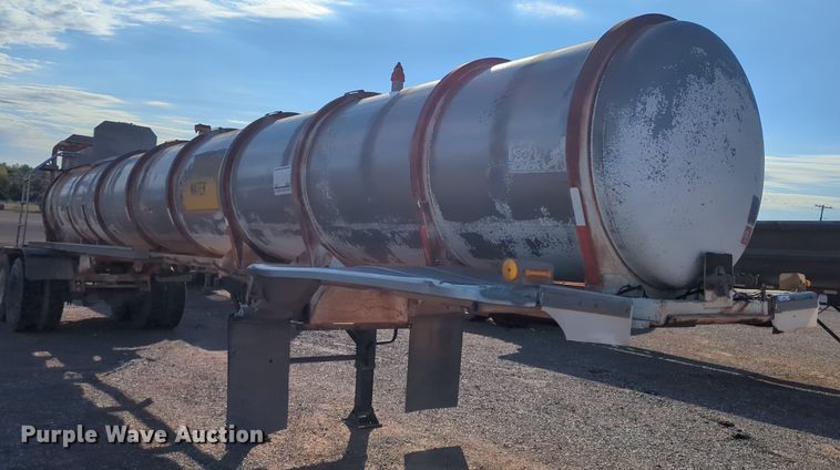 image for item MX9473 1978 Polar Mfg Co.  tank trailer