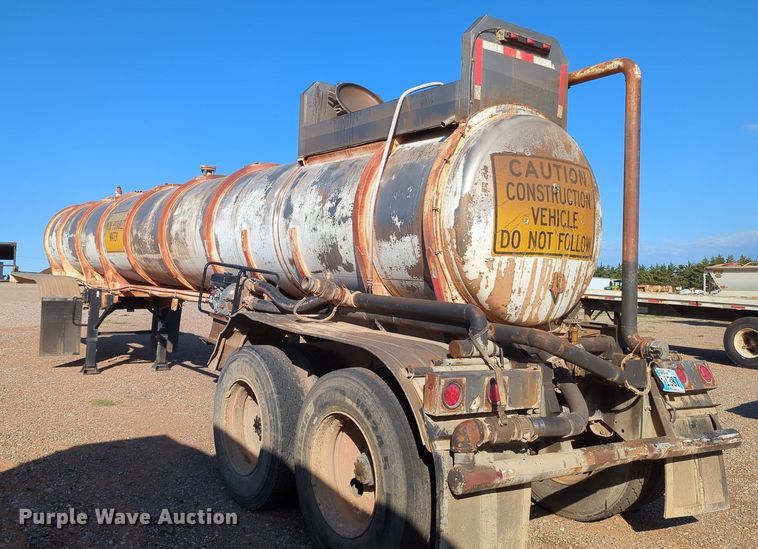 image for item MX9473 1978 Polar Mfg Co.  tank trailer