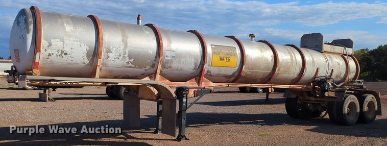 image for item MX9473 1978 Polar Mfg Co.  tank trailer