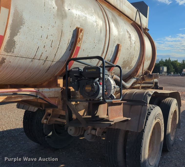 image for item MX9473 1978 Polar Mfg Co.  tank trailer