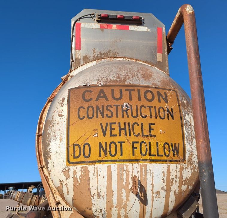 image for item MX9473 1978 Polar Mfg Co.  tank trailer