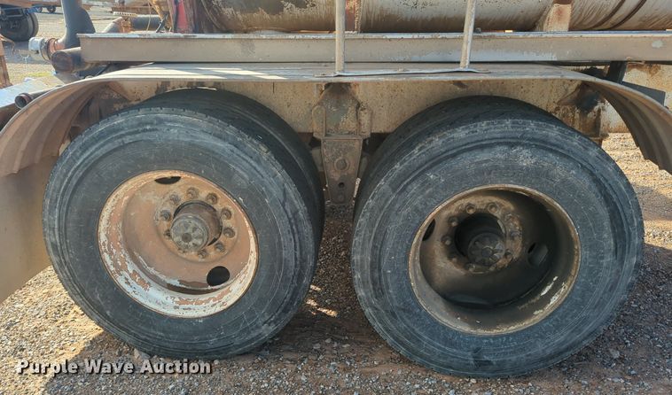 image for item MX9473 1978 Polar Mfg Co.  tank trailer