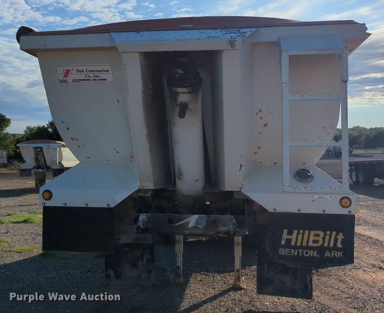 image for item MX9477 2011 Hilbilt  end dump trailer