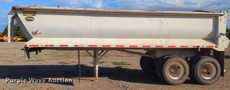 image for item MX9477 2011 Hilbilt  end dump trailer