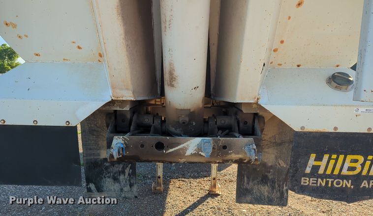 image for item MX9477 2011 Hilbilt  end dump trailer