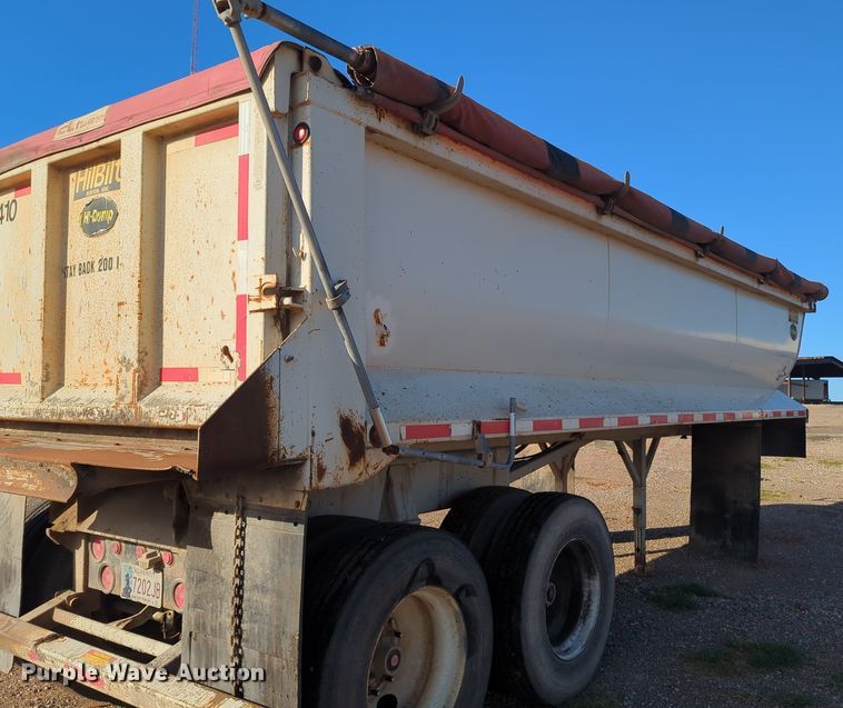 image for item MX9477 2011 Hilbilt  end dump trailer