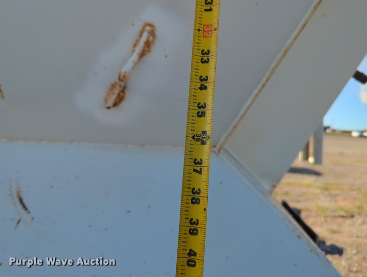 image for item MX9477 2011 Hilbilt  end dump trailer