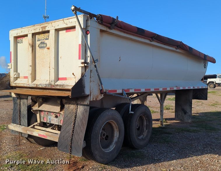 image for item MX9478 2011 Hilbilt  end dump trailer
